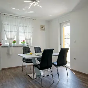  Apartamento R&d Croacia